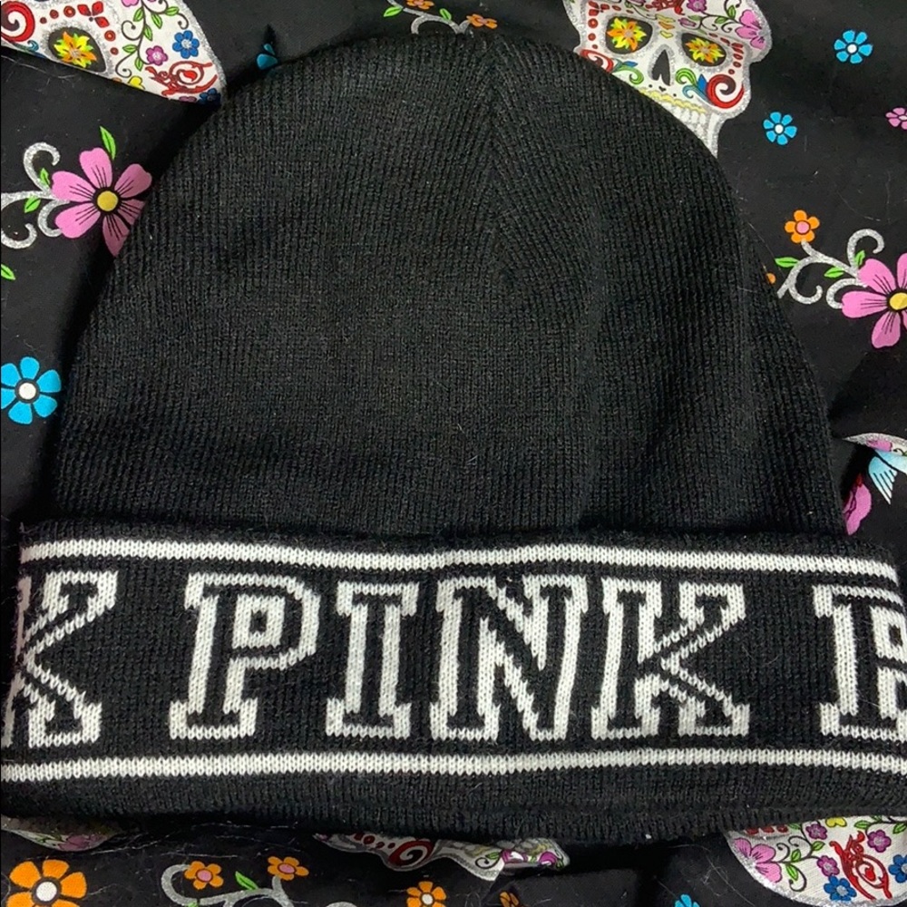 Pink Victoria Secret skully/hat